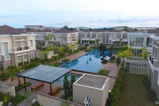 Orchard Park Batam Persea Pool